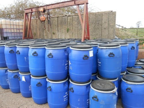 Plastic barrel clip top - plastic,